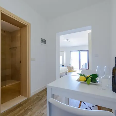 Tandem With Swimming Pool * Cavtat